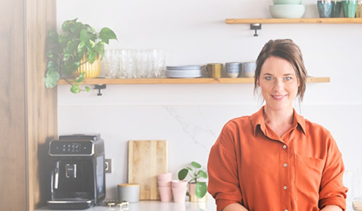 Je herkent stress o.a. aan symptomen zoals hoofdpijn, hartkloppingen, slaapproblemen, spierpijn, humeurig zijn en concentratieproblemen. Door goed te leren hoe je best met stress omgaat kan je chronische klachten en problemen vermijden.