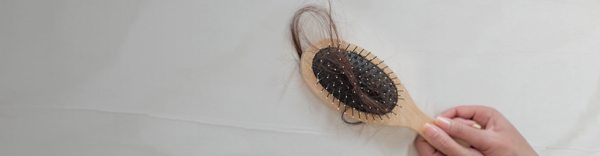 Ontdek alles over haarproblemen zoals haaruitval of dunner wordend haar