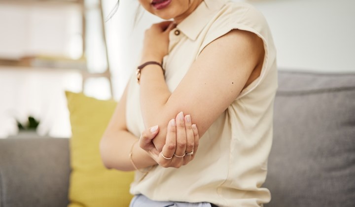 J’ai mal au coude quand je tends le bras : de quoi s’agit-il ? J’ai mal au coude quand je tends le bras : de quoi s’agit-il ?