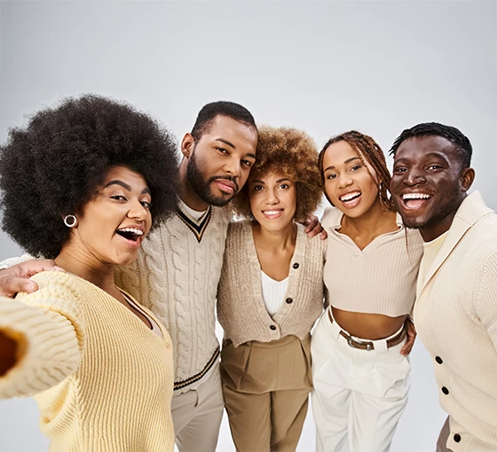 Mensen met een donkere huidskleur Mensen met een donkere huidskleur