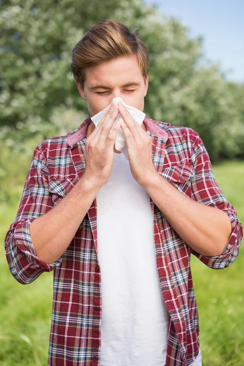 Les allergies ont souvent un impact sur le nez, la gorge et les oreilles.